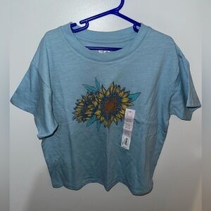 SO Girls M(8) tee shirt with a sunflower brand new